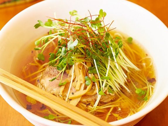 池袋 麺屋hulu-luの醤油SOBA
